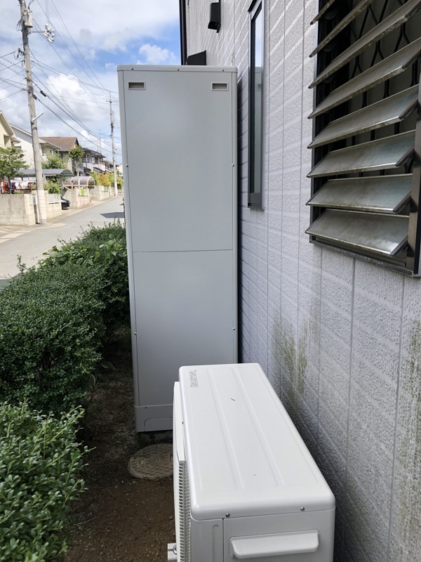 宮崎県宮崎市・N様邸　水漏れトラブル　新しいエコキュートへ交換 (1)