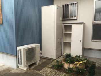 三重県四日市市・H様　電気温水器からエコキュートへ交換 (1)