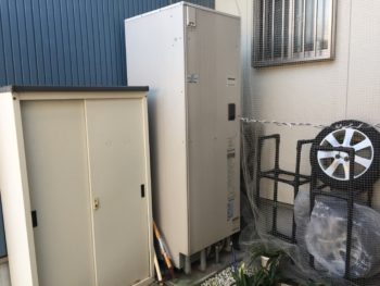 三重県四日市市・H様　電気温水器からエコキュートへ交換 (2)