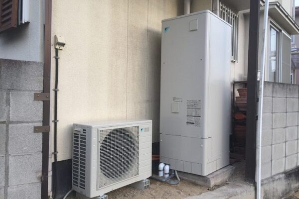 静岡県浜松市・T様　電気温水器からエコキュートへ交換 (1)
