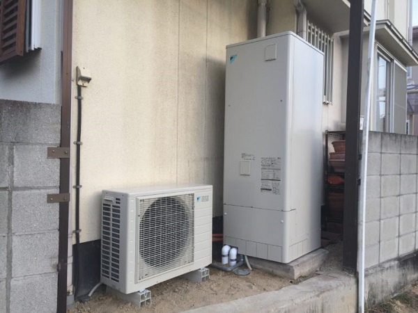 静岡県浜松市・T様　電気温水器からエコキュートへ交換 (1)