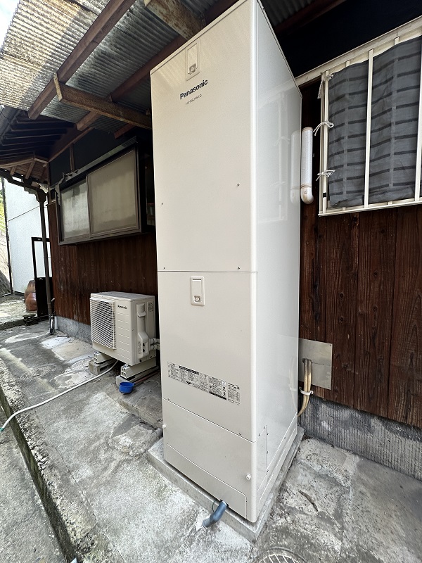 香川県高松市・T様　水漏れしたエコキュートの交換依頼2 (1)