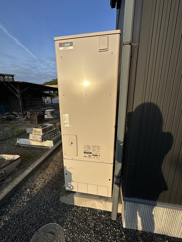 岡山県井原市・M様　電気温水器からエコキュートへの交換依頼2 (1)