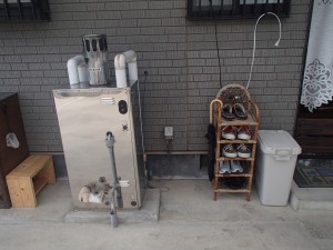 岡山県笠岡市・K様　灯油ボイラーからエコキュートへ交換 (2)